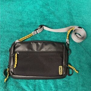 Chums ROVER CROSS BODY BAG